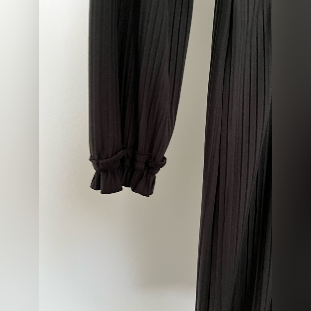 Dex Mid-Length Dress - Picture 5 of 5
